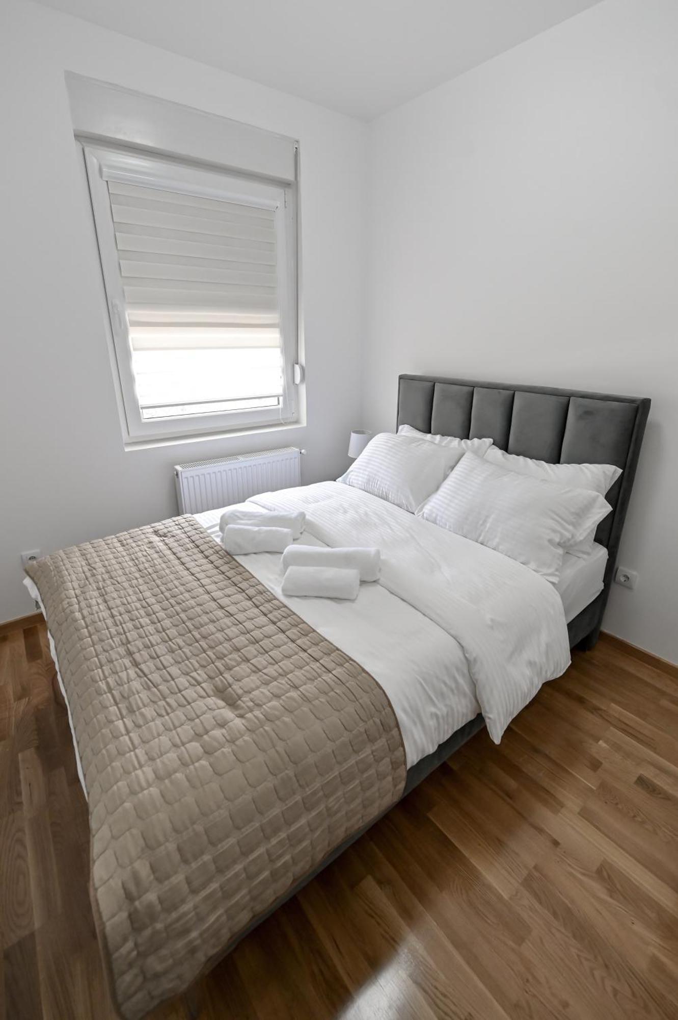 Porto Lux Apartment Arandjelovac Exterior foto